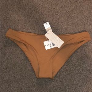 l space sandy bikini bottom